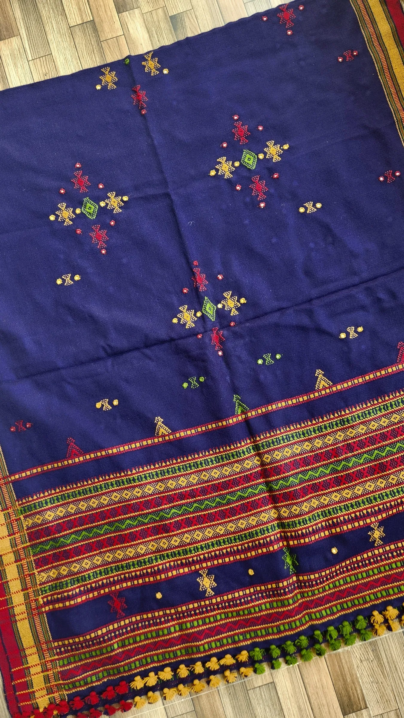 BHUJODI SHAWL