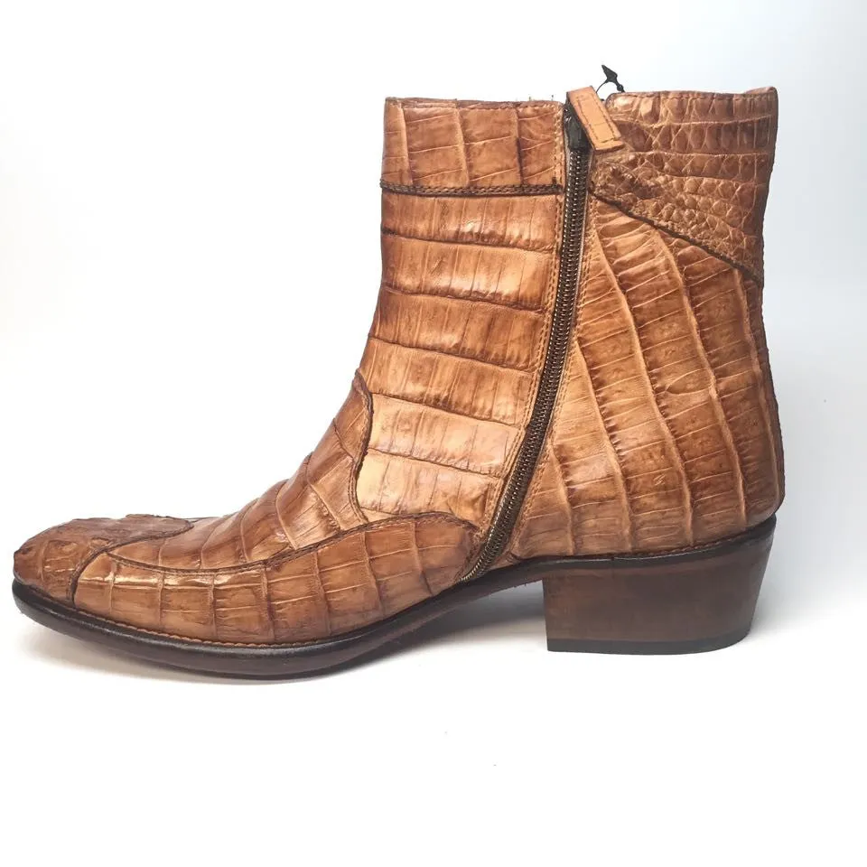 Calzoleria Toscana All-Over Horn-back Crocodile Ankle Boots