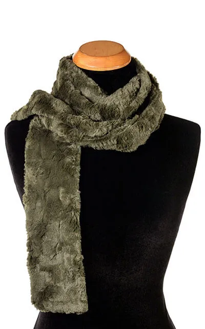 Classic Scarf - Cuddly Faux Furs