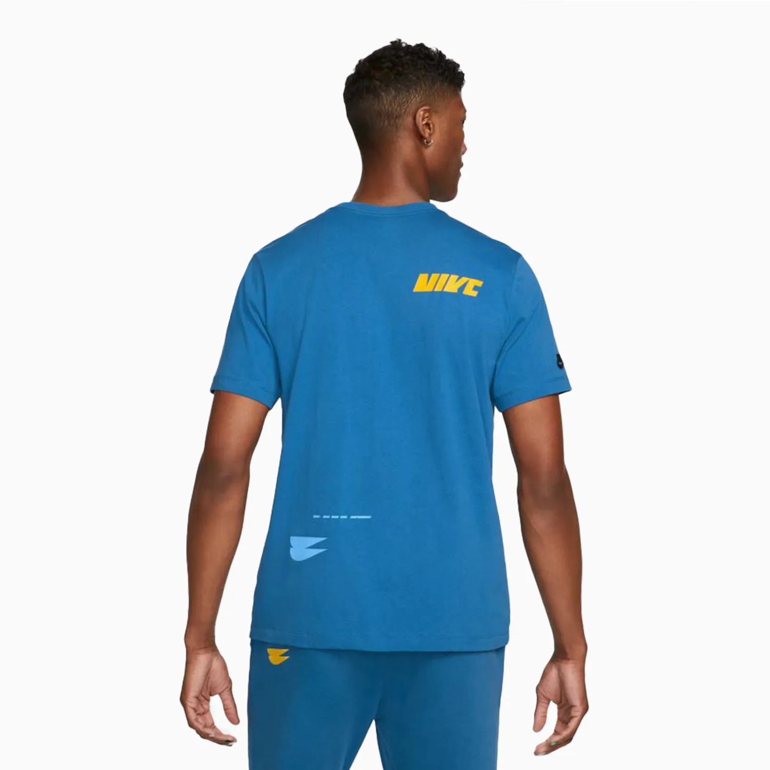 Men's Nike Sportswear Essentials T Shirt