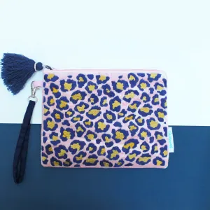 Savannah Pouch Leo